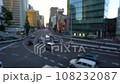 Shinjuku road in autumn evening 108232087