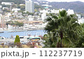 下るロープウェイから望む熱海の町 112237719