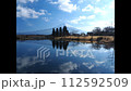 （静岡県）早朝の田貫湖キャンプ場と富士山　タイムラプス 112592509