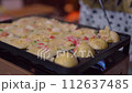 日本の国民的料理、手作りたこ焼き 112637485