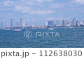 タイのリゾート地パタヤの海と港の風景 112638030
