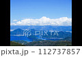 （静岡県）伊豆達磨山高原から、流れる雲と内浦湾　タイムラプス 112737857