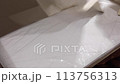 Cleaning makeup brushes, washing makeup tools, Washing, drying, and towel-drying makeup brushes 113756313