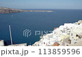 サントリーニ島イアの風景 113859596