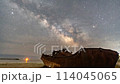 タイムラプス 星空 天の川 船 114045065