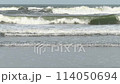 Kujukuri Coast with waves crashing on the shore (close-up) 114050694