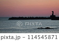 夕暮れの海 114545871