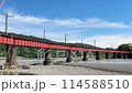 C10 racing along the Oi River 114588510