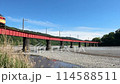 C10 racing along the Oi River 114588511