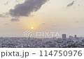 那覇首里の展望台から見た夕景 114750976