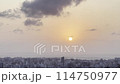 那覇首里の展望台から見た夕景 114750977