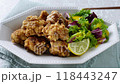 A scene of pouring lemon on fried chicken (slow motion) 118443247