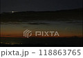 月と彗星　標高1500mの四国カルストから見る紫金山・アトラス彗星のタイムラプス　105mm画角 118863765