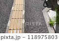 Braille block 118975803