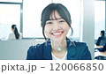 Smiling Japanese woman in the office 120066850