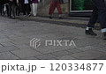 歩行者 120334877
