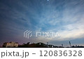 曇りの日の星空 120836328