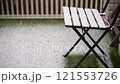 椅子上有雪 121553726