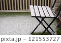 椅子上有雪 121553727