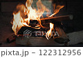 午後の焚き火1 122312956
