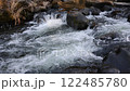 河流的流動：強大的自然美 122485780