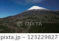Mount Fuji on a clear day① Mount Fuji on a clear day① 123229827