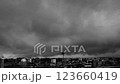不吉な曇り空・ループ可能 123660419
