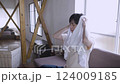 man drying his hair with a towel 124009185