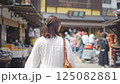 一位在川越旅行的女性 125082881
