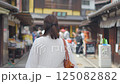 一位在川越旅行的女性 125082882