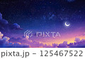 雲の向こうに見える星空と月の映像、夜景 125467522