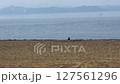 福島縣豬苗代湖沙灘風景 127561296