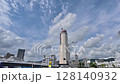 改装工事中の「神戸ポートタワー」　タイムラプス　海と空 128140932