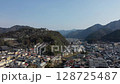 城のある街並み 128725487