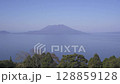廻城跡から見る桜島の風景（霧島市） 128859128