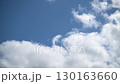 青空と流れる雲（タイムラプス撮影） 130163660