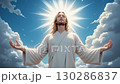 耶穌基督的輪廓在雲層之上升起 130286837