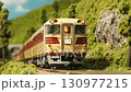 碓氷峠の鉄道模型ジオラマを走るキハ82系特急列車　特急白鳥 130977215