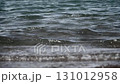 スーパースロー映像：夏の青い海と、打ち寄せる波を手持ち撮影 131012958