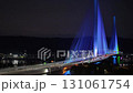 Godeok Topyeong Bridge, the Han River Bridge in Seoul, Korea, and the lights of passing cars 131061754