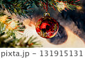 紅色裝飾搖曳，營造出溫馨的聖誕氛圍 131915131