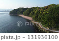 藍天、腳踏車和人群下的宇神島散步道 藍天、腳踏車和人群下的宇神島散步道 131936100