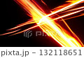 黒背景で輝くオレンジ色の剣閃アニメ素材 132118651
