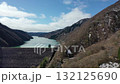 水壩和山脈 132125690