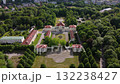 Luftaufnahme von Schloss Fuerstenried ehemaliges Jagdschloss in Muenchen, Deutschland. Barocke Architektur, historische Gartenanlagen und sonnige Sommerlandschaft ein Juwel bayerischer Kultur 132238427