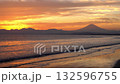 Sunset on Kugenumakaigan and Mt. Fuji 132596755