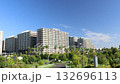 千葉県　新浦安　青空とマンションの風景の動画素材 [132696113]