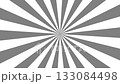 回転する白と灰色の放射線 133084498