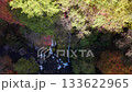 清里高原の紅葉と吐竜の滝　富士山と八ヶ岳を俯瞰するドローン空撮 133622965