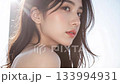 綺麗な女性のビューティーイメージ 133994931